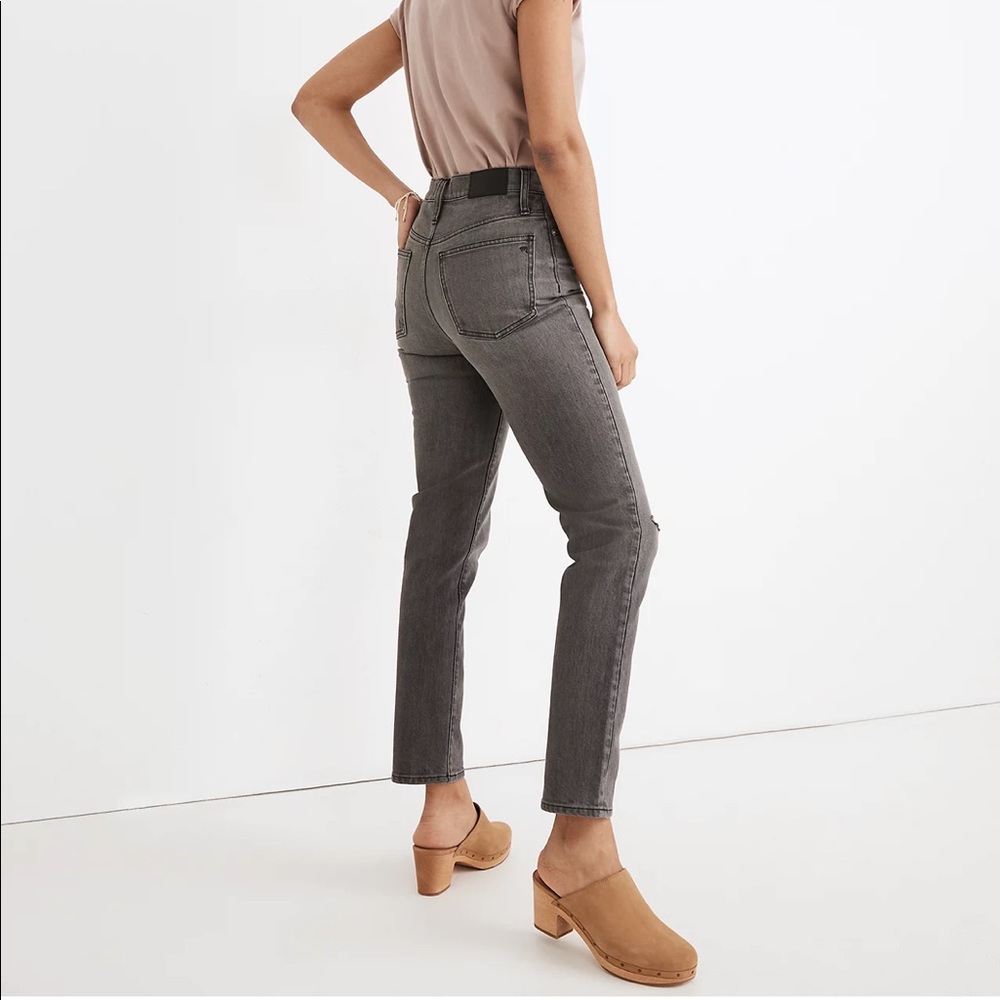 Madewell The Perfect Vintage Jean in Connell Wash: Ripped Edition size  32